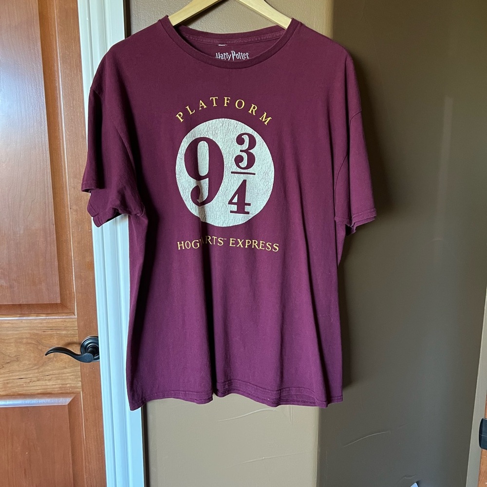 Harry Potter Women's Burgundy Short Sleeve Tee